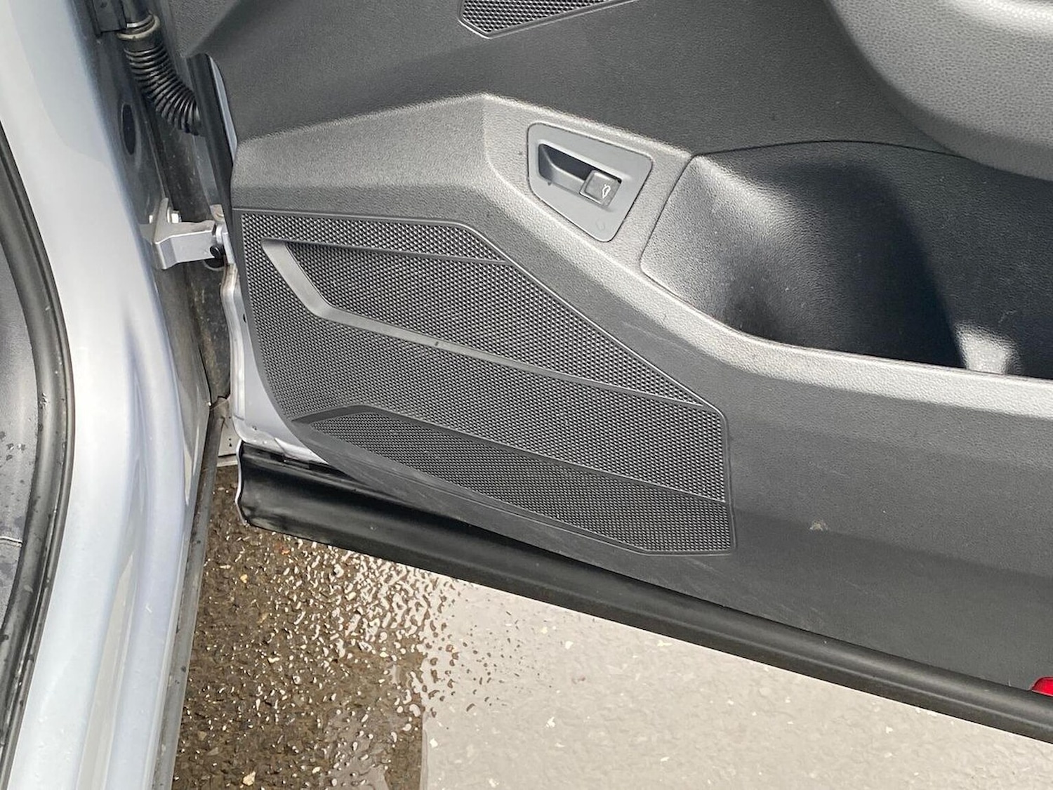 Used Volkswagen Touareg 2022 for sale - 76637820: Photo 30