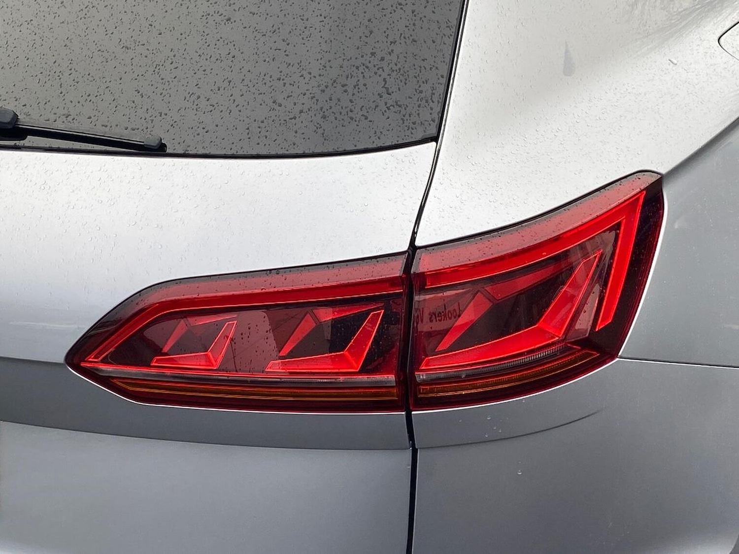 Used Volkswagen Touareg 2022 for sale - 76637820: Photo 35