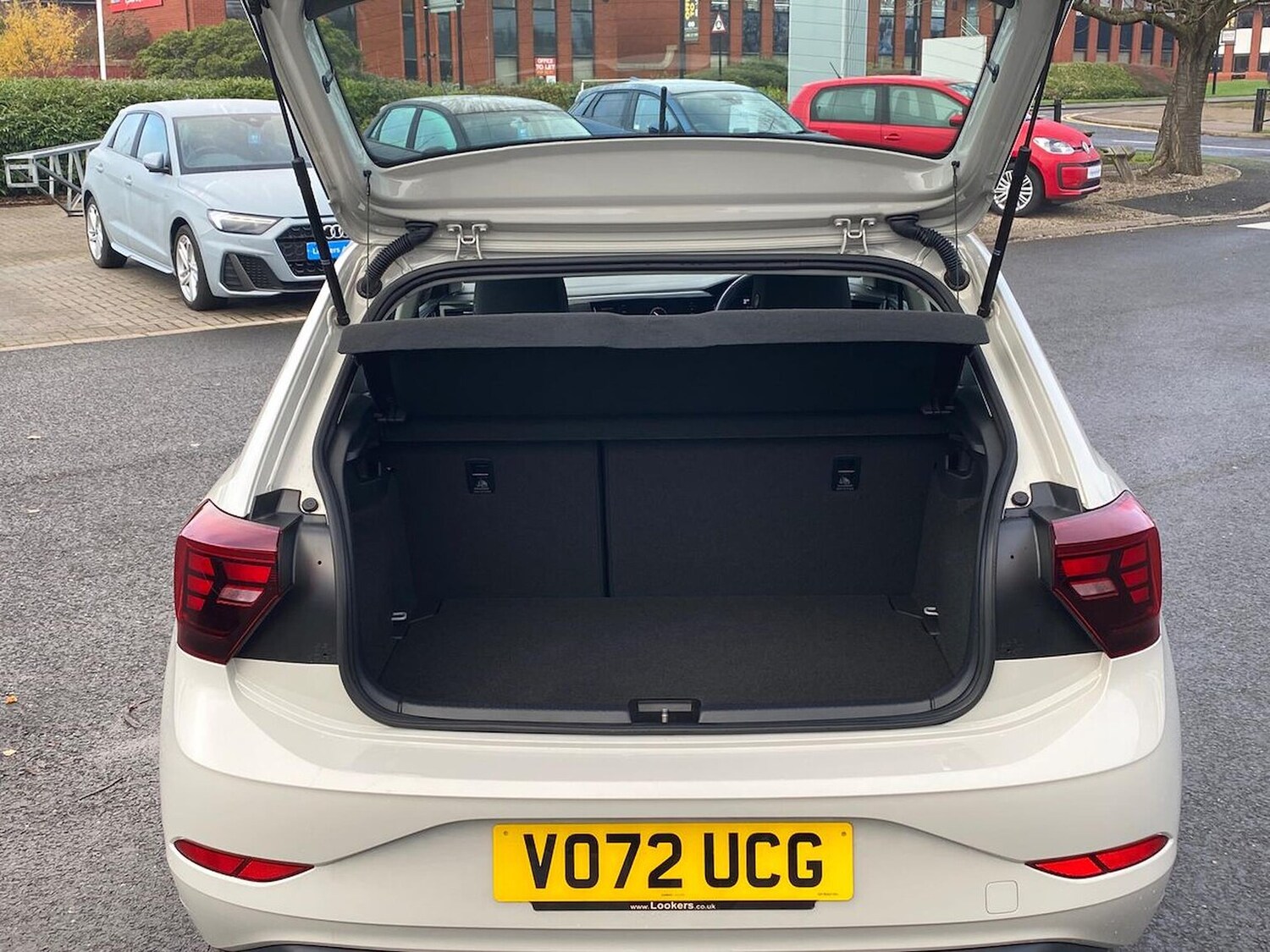 Used Volkswagen Polo 2022 for sale - 76809425: Photo 17