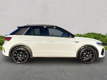 Used Volkswagen T-Roc 2023 for sale - 76821697: Photo