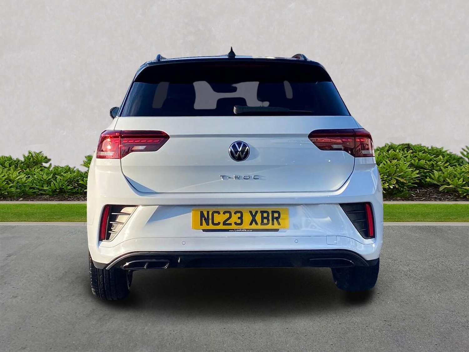 Used Volkswagen T-Roc 2023 for sale - 76821697: Photo 4