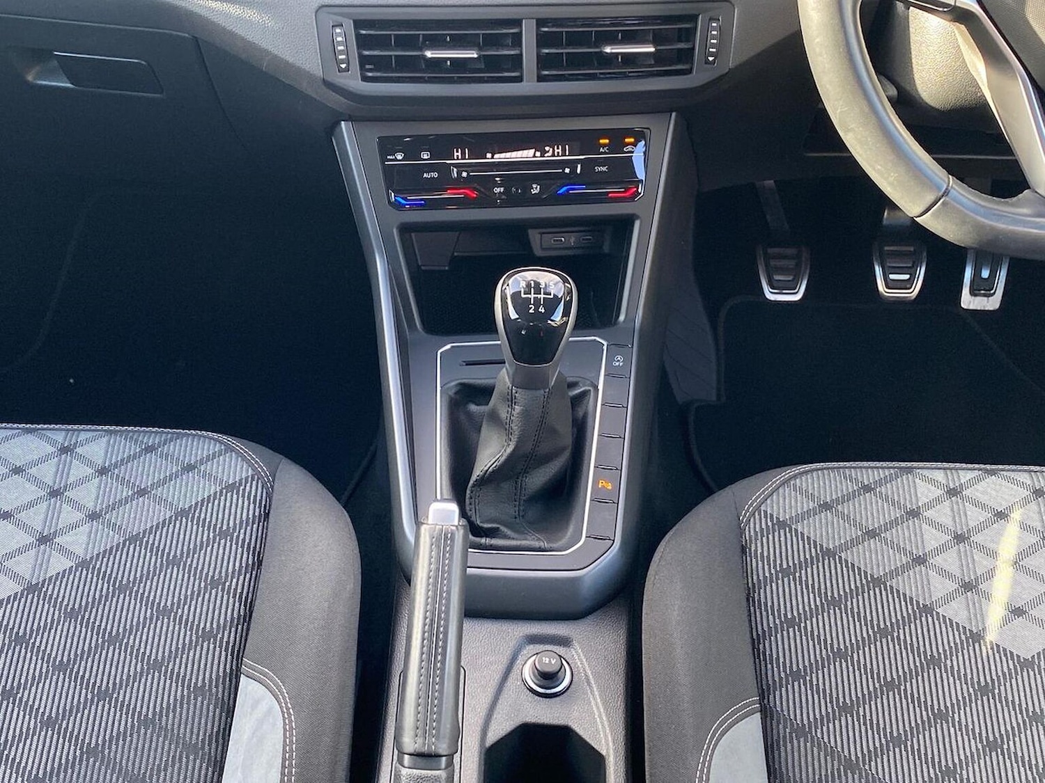 Used Volkswagen Polo 2022 for sale - 76439773: Photo 13