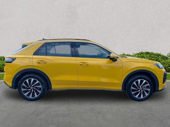 Used Volkswagen T-Roc 2026 for sale - 79115354: Photo