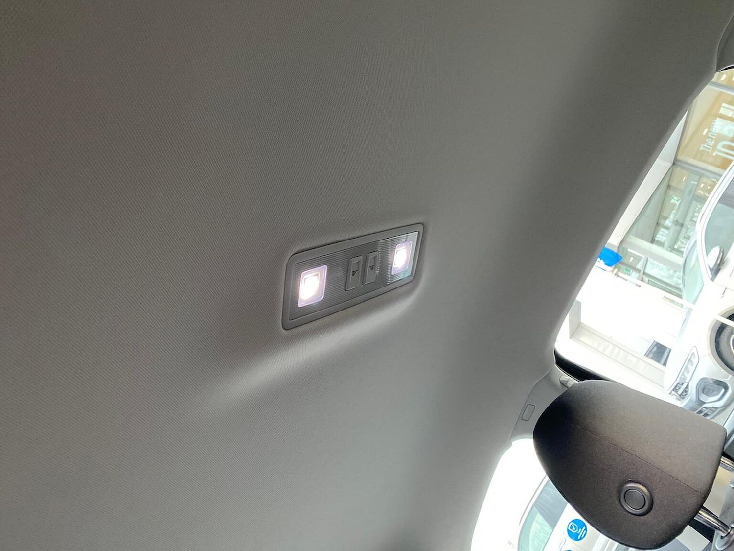 Used Volkswagen Polo 2024 for sale - 76832045: Photo 31