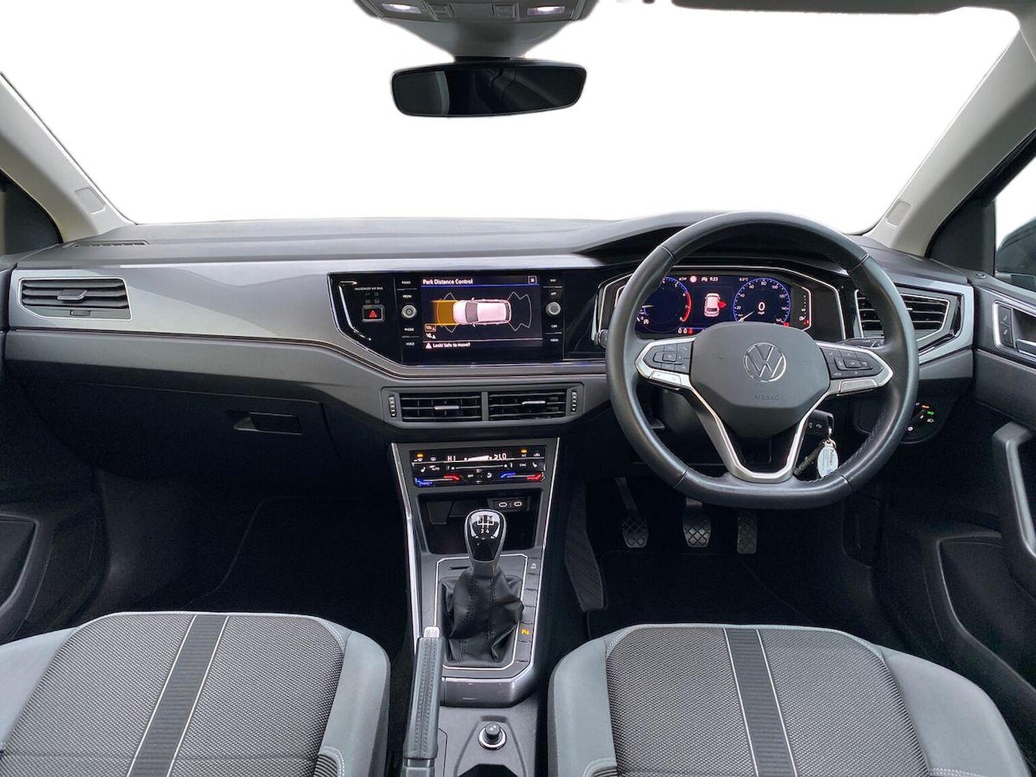 Used Volkswagen Polo 2024 for sale - 76832045: Photo 8