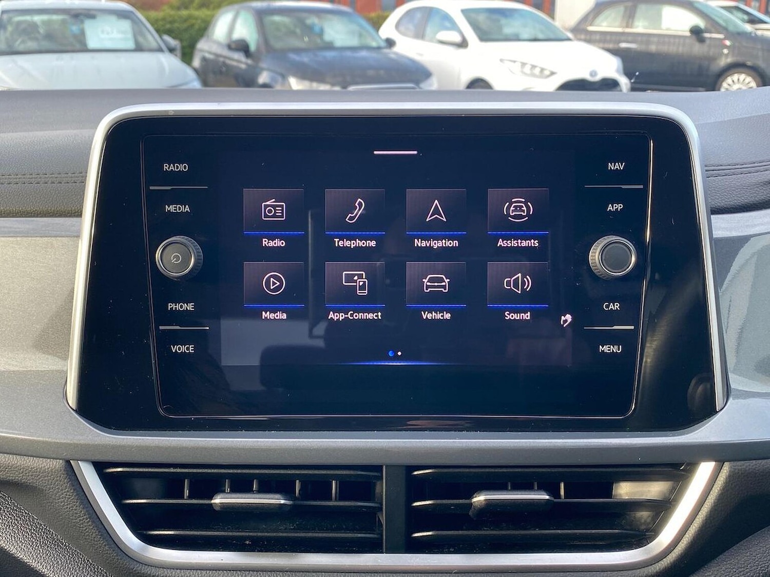 Used Volkswagen T-Roc 2022 for sale - 76986995: Photo 11