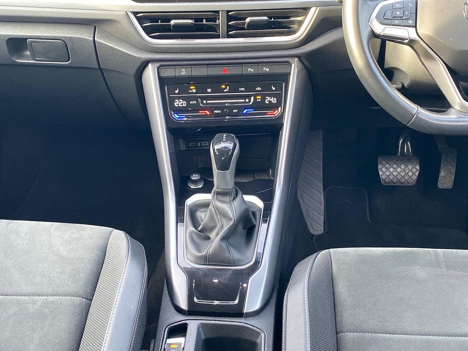 Used Volkswagen T-Roc 2022 for sale - 76986995: Photo 13