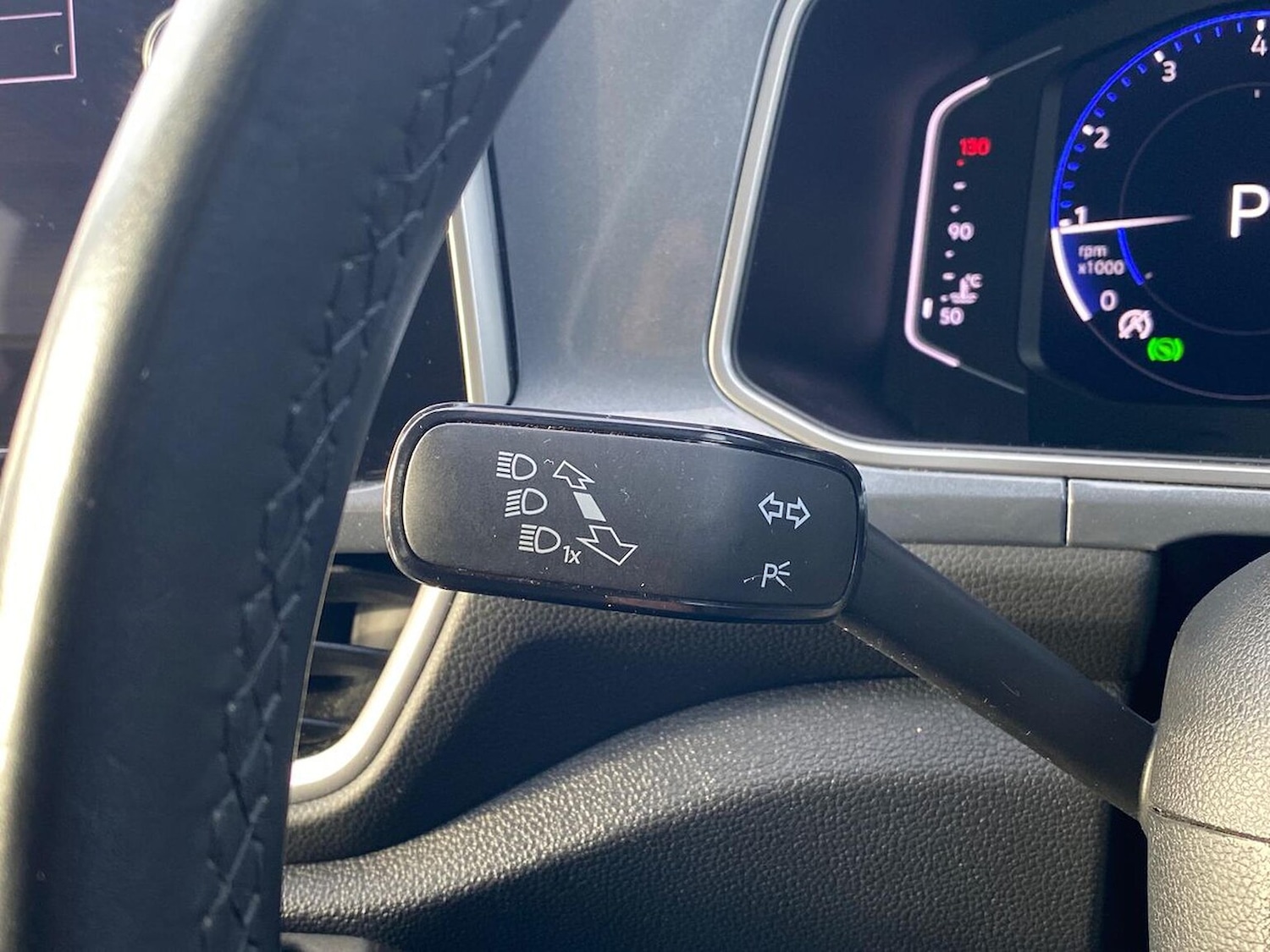 Used Volkswagen T-Roc 2022 for sale - 76986995: Photo 28