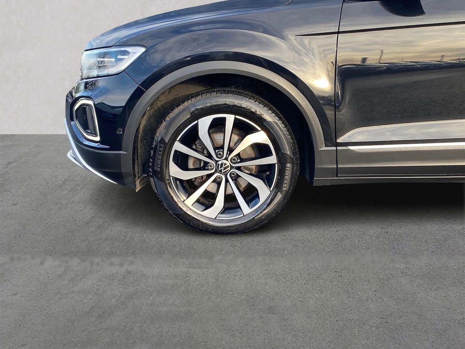 Used Volkswagen T-Roc 2022 for sale - 76986995: Photo 6