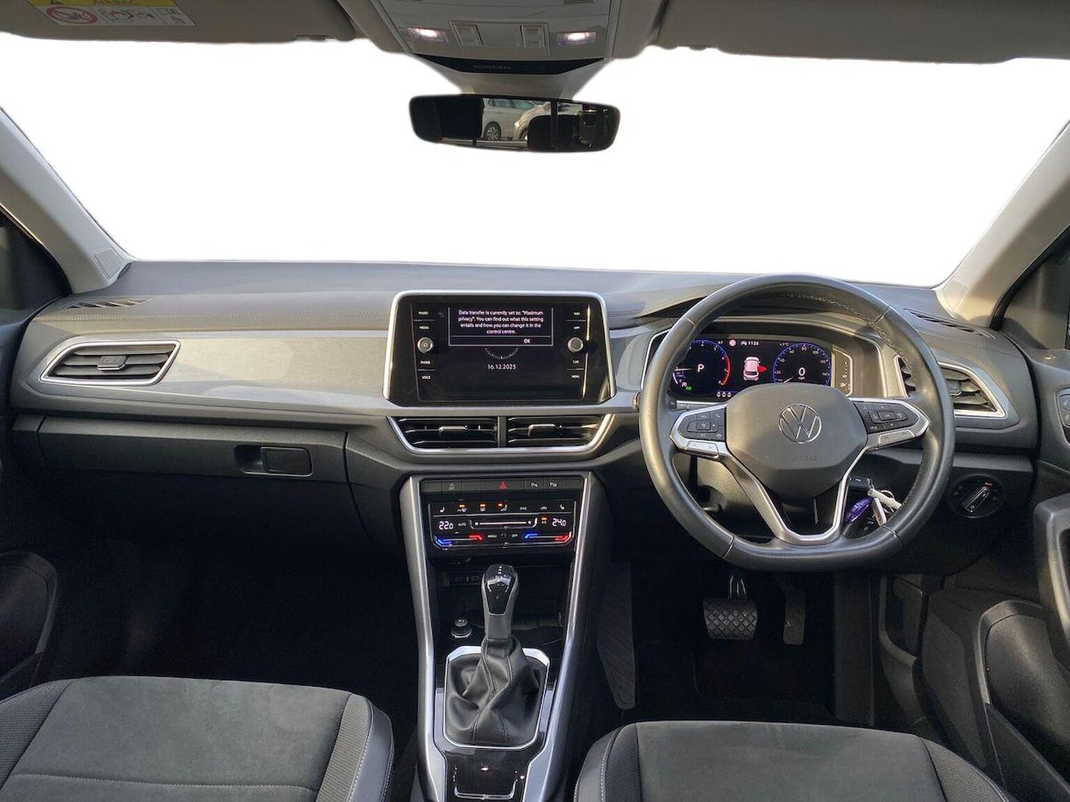 Used Volkswagen T-Roc 2022 for sale - 76986995: Photo 8