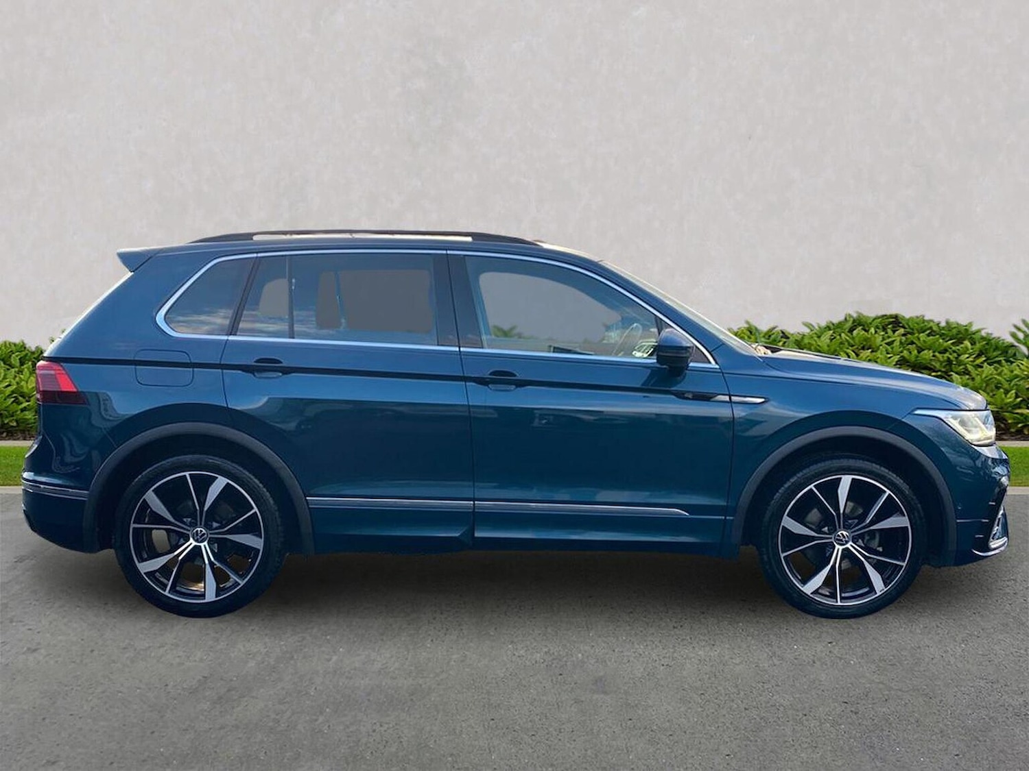 Used Volkswagen Tiguan 2022 for sale - 76986992: Photo 3