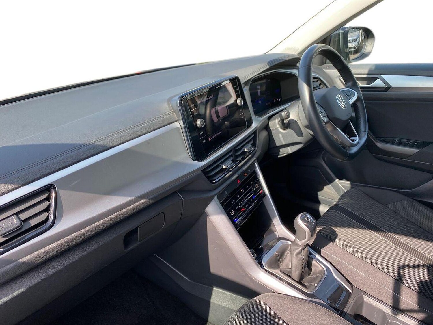 Used Volkswagen T-Roc 2023 for sale - 78195120: Photo 7