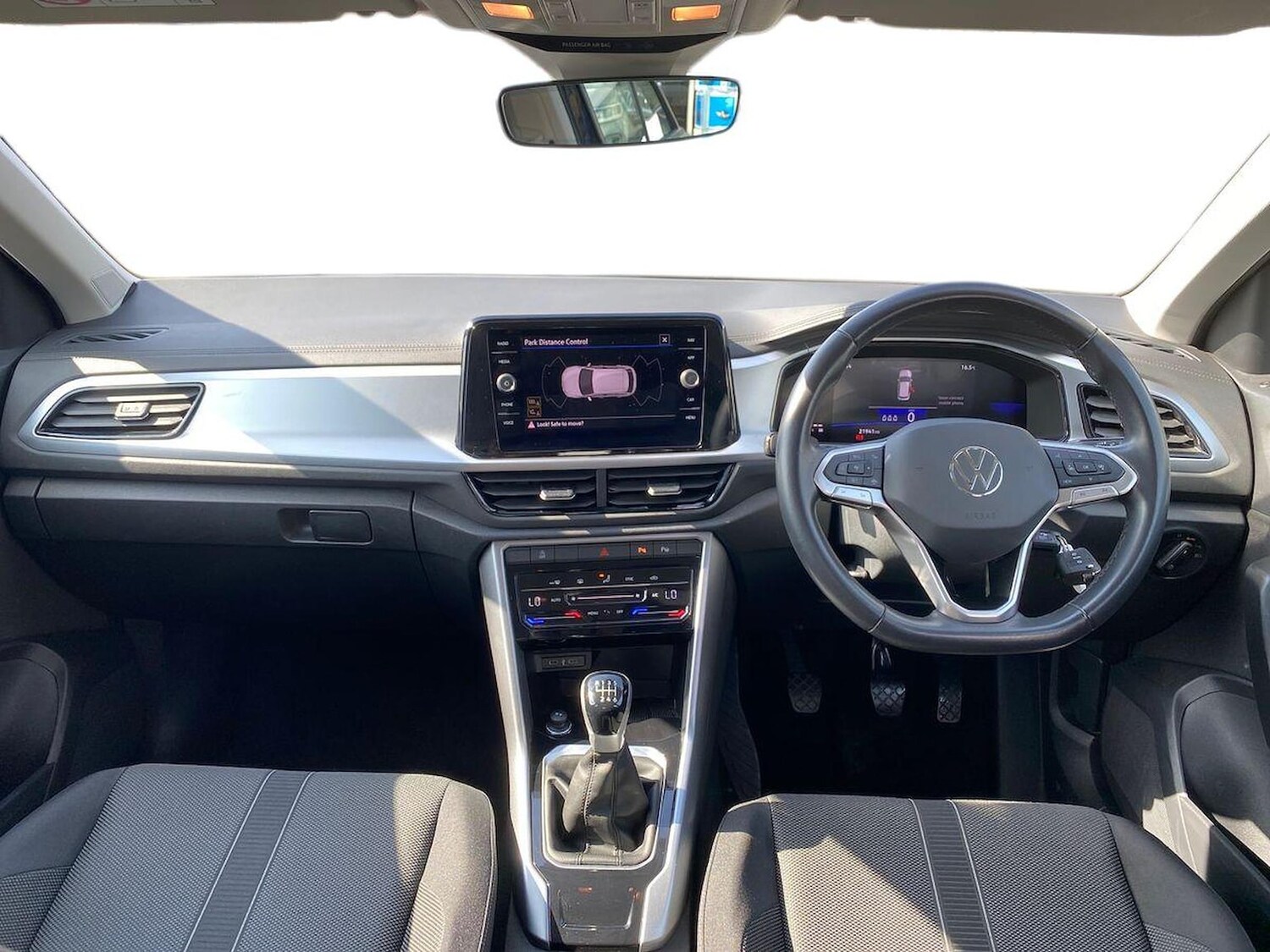 Used Volkswagen T-Roc 2023 for sale - 78195120: Photo 8