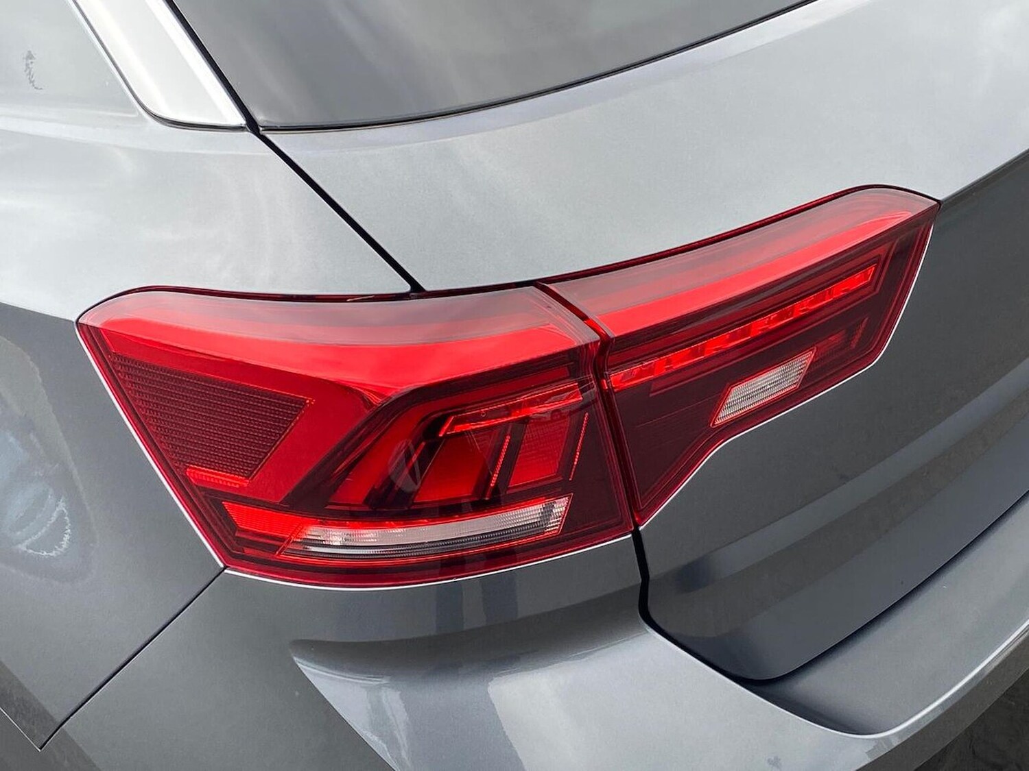 Used Volkswagen T-Roc 2023 for sale - 75971025: Photo 35