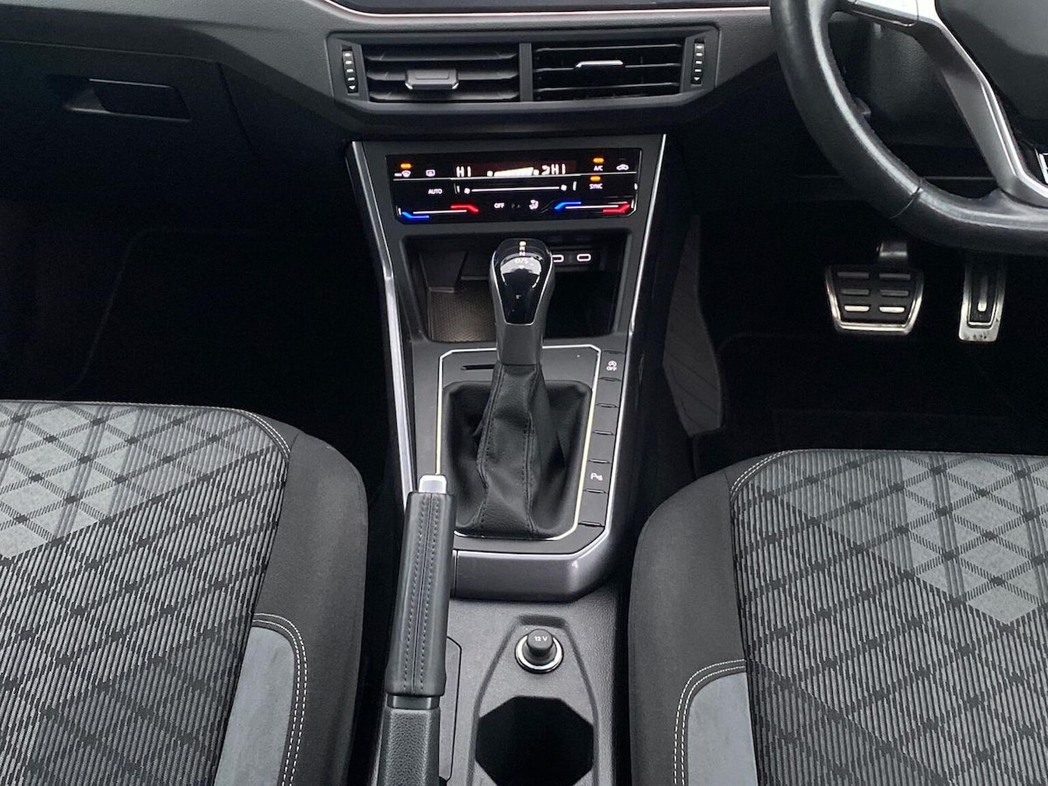 Used Volkswagen Polo 2022 for sale - 76725909: Photo 13