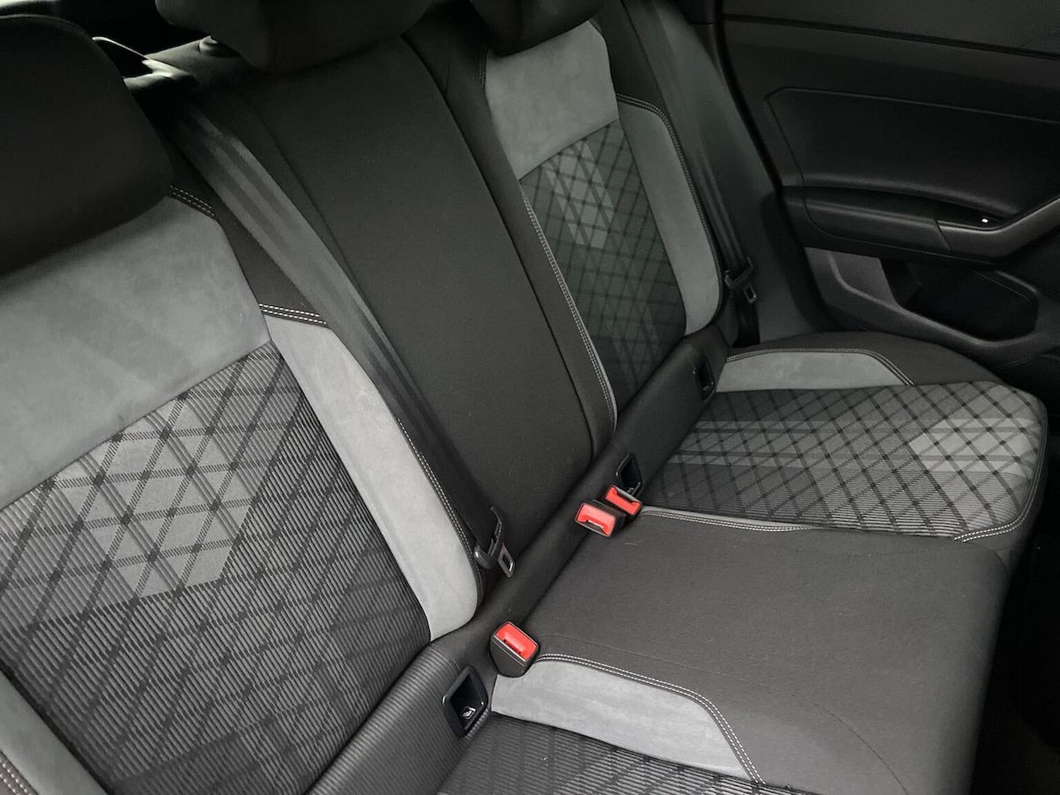 Used Volkswagen Polo 2022 for sale - 76725909: Photo 16