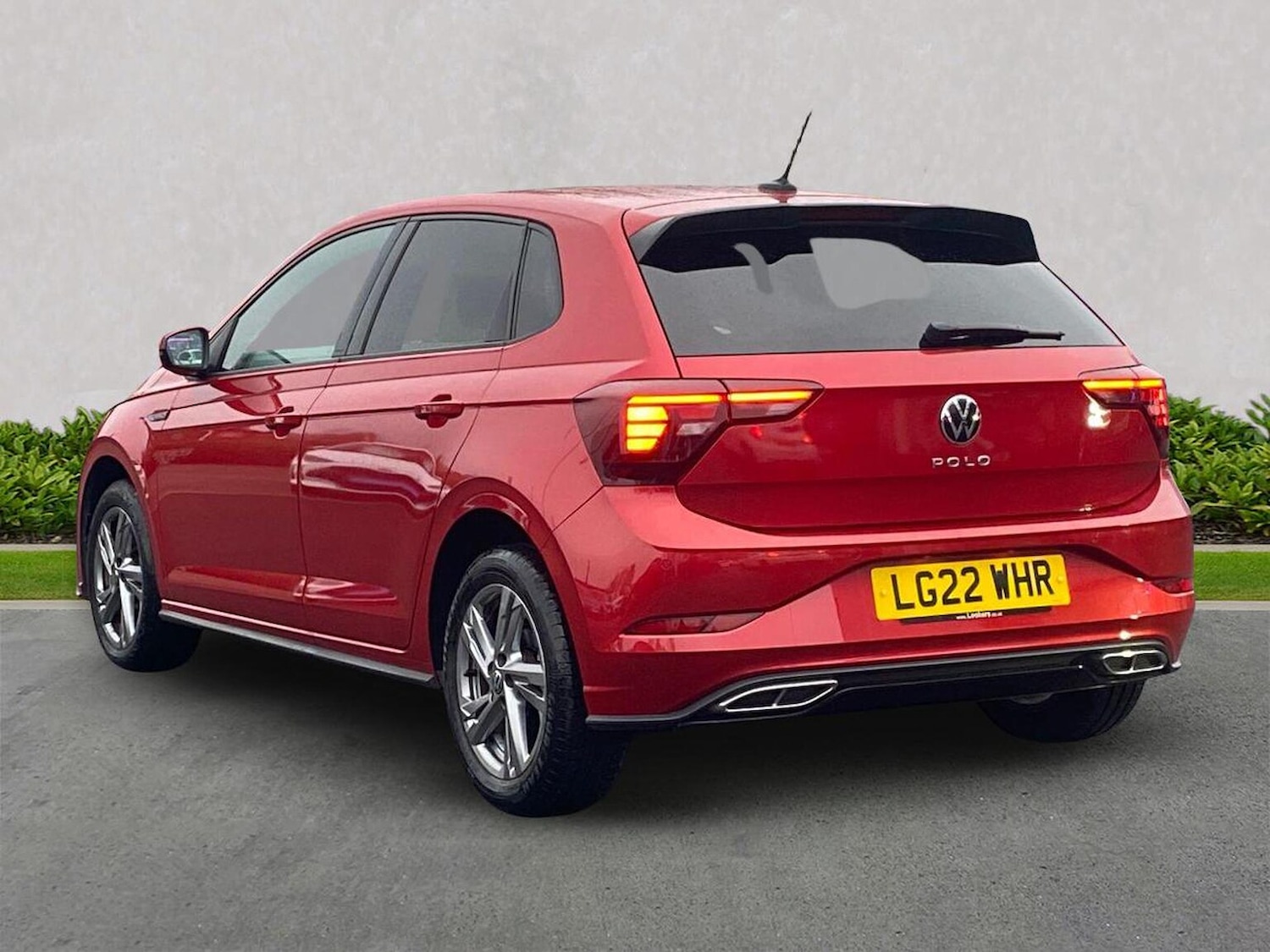 Used Volkswagen Polo 2022 for sale - 76725909: Photo 2