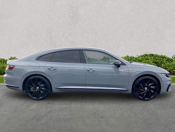 Used Volkswagen Arteon 2020 for sale - 76471046: Photo