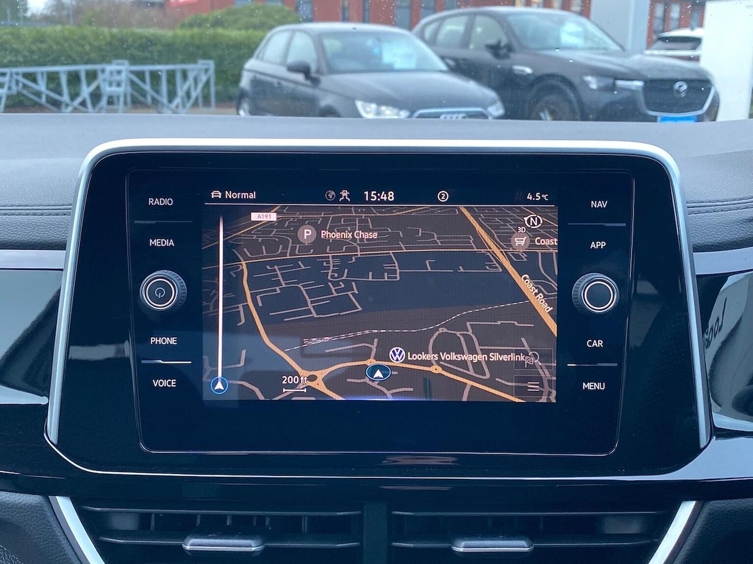 Used Volkswagen T-Roc 2022 for sale - 77688005: Photo 24