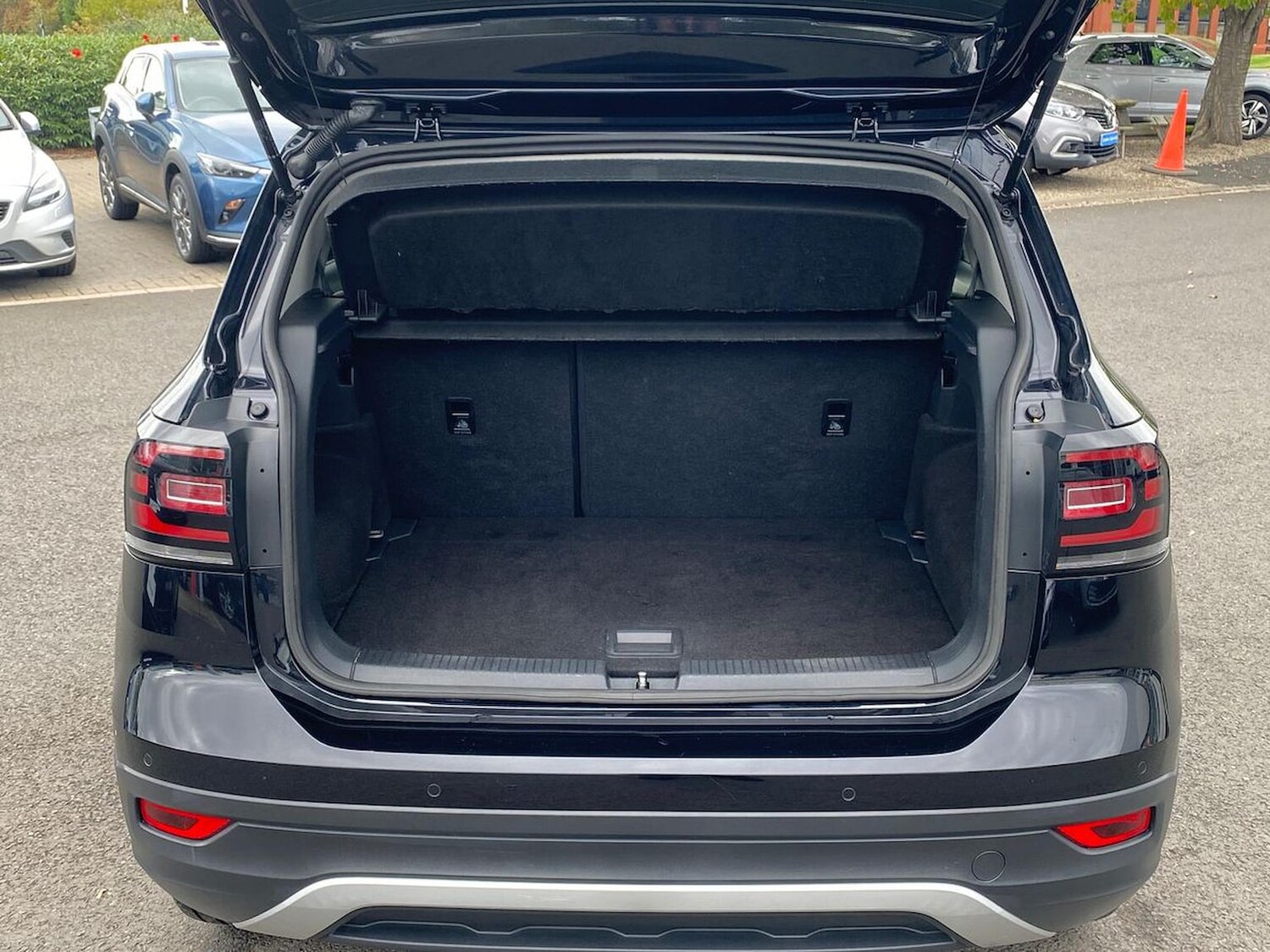 Used Volkswagen T-Cross 2022 for sale - 76206093: Photo 17