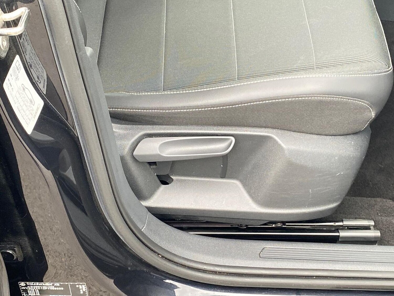 Used Volkswagen T-Cross 2022 for sale - 76206093: Photo 28