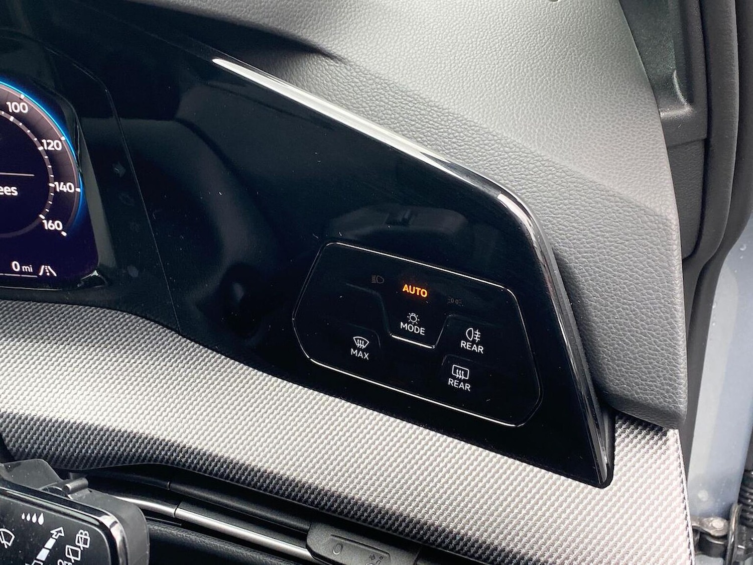 Used Volkswagen Golf 2025 for sale - 78176530: Photo 22