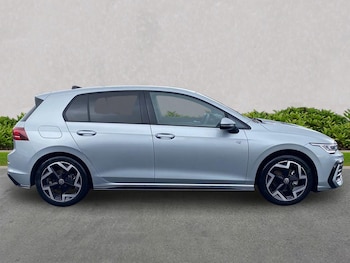 Used Volkswagen Golf 2025 for sale - 78176530: Photo