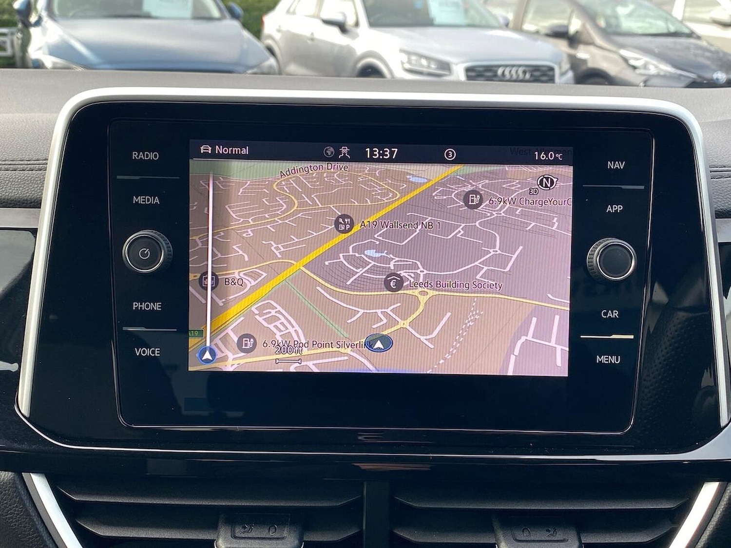 Used Volkswagen T-Roc 2022 for sale - 76571031: Photo 24