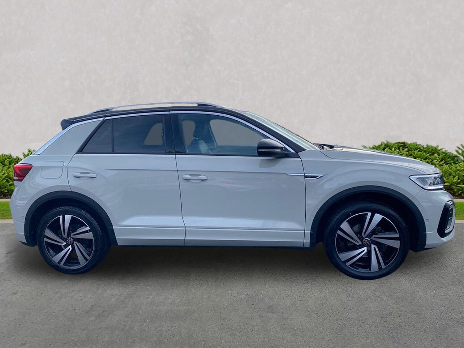Used Volkswagen T-Roc 2022 for sale - 76571031: Photo 3