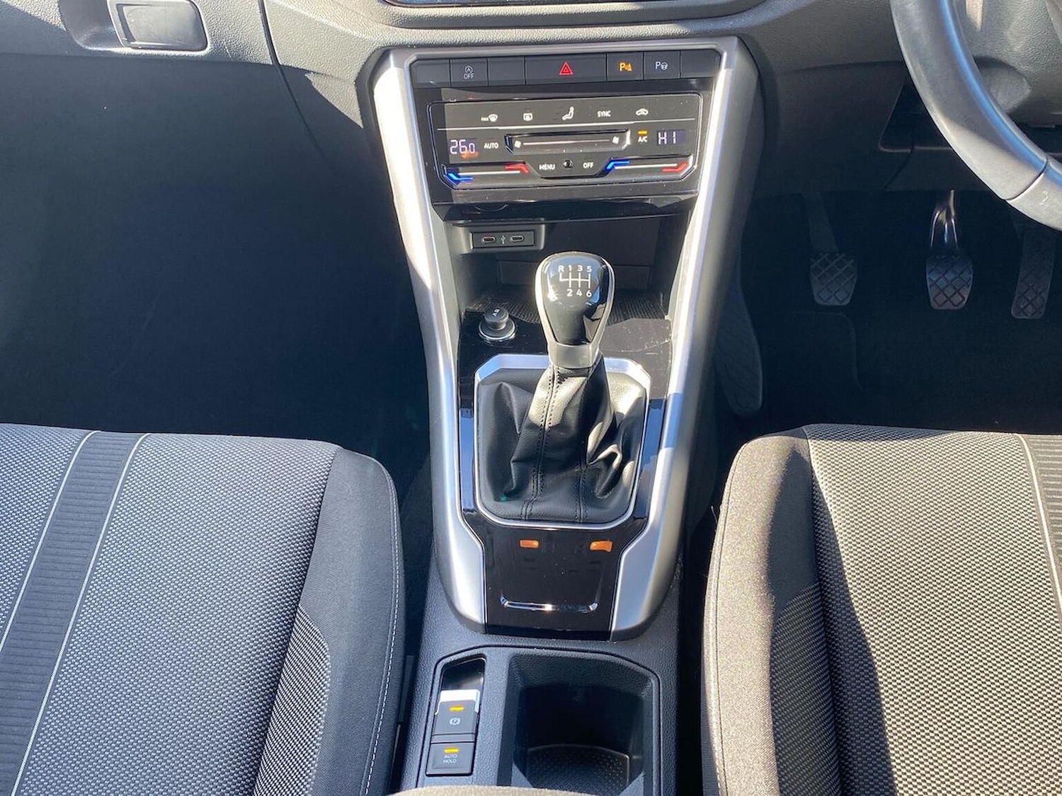 Used Volkswagen T-Roc 2022 for sale - 76187049: Photo 13