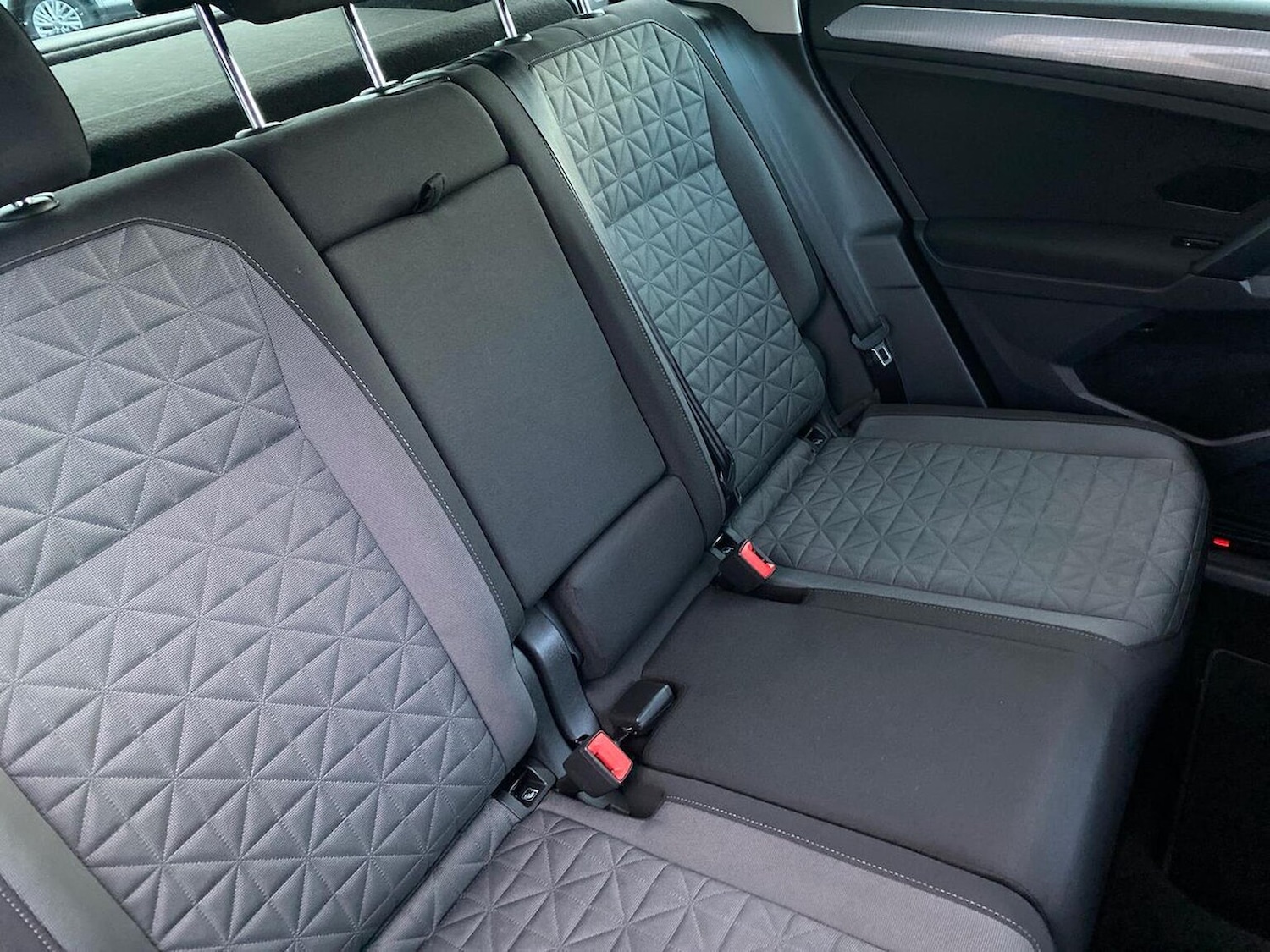 Used Volkswagen Tiguan 2021 for sale - 76986988: Photo 16