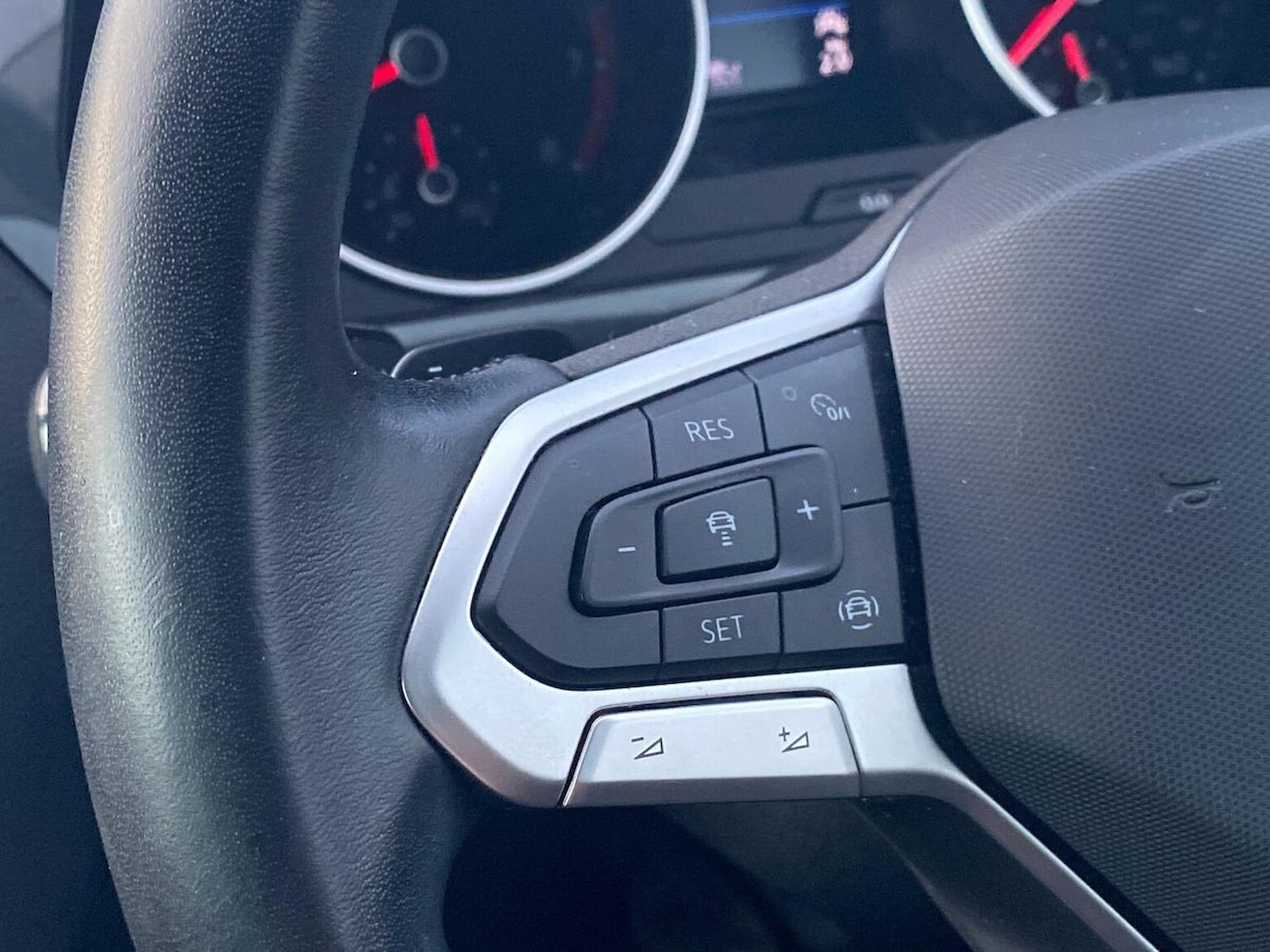 Used Volkswagen Tiguan 2021 for sale - 76986988: Photo 26