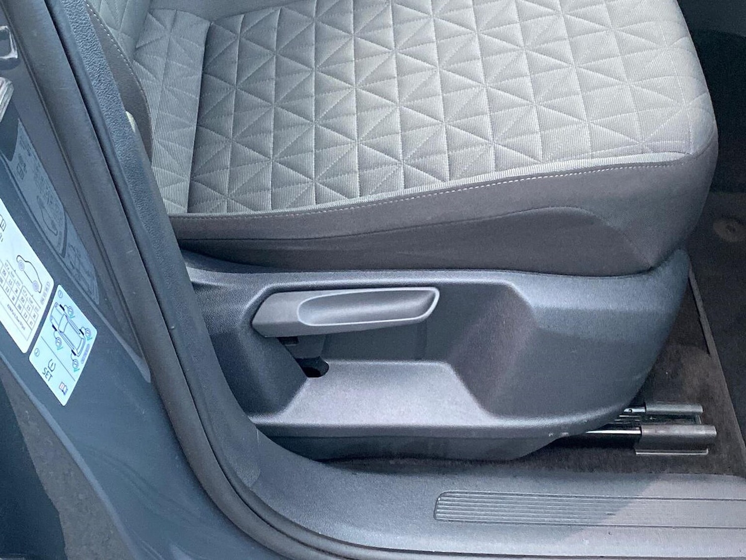 Used Volkswagen Tiguan 2021 for sale - 76986988: Photo 29