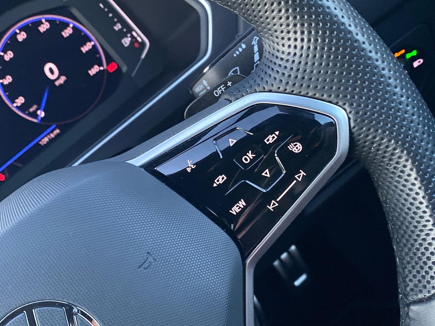 Used Volkswagen Tiguan Allspace 2023 for sale - 76785235: Photo 25