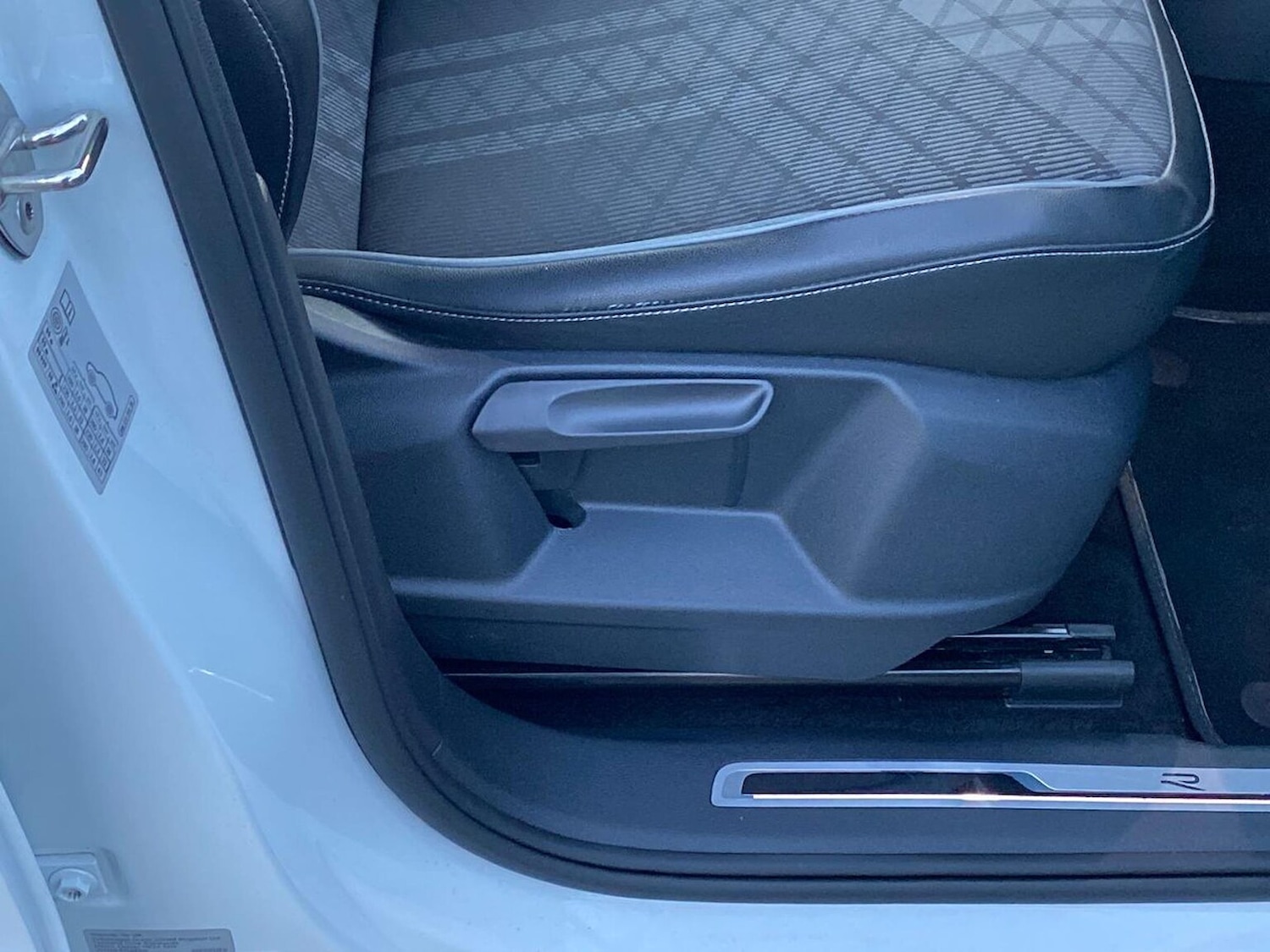 Used Volkswagen Tiguan Allspace 2023 for sale - 76785235: Photo 29