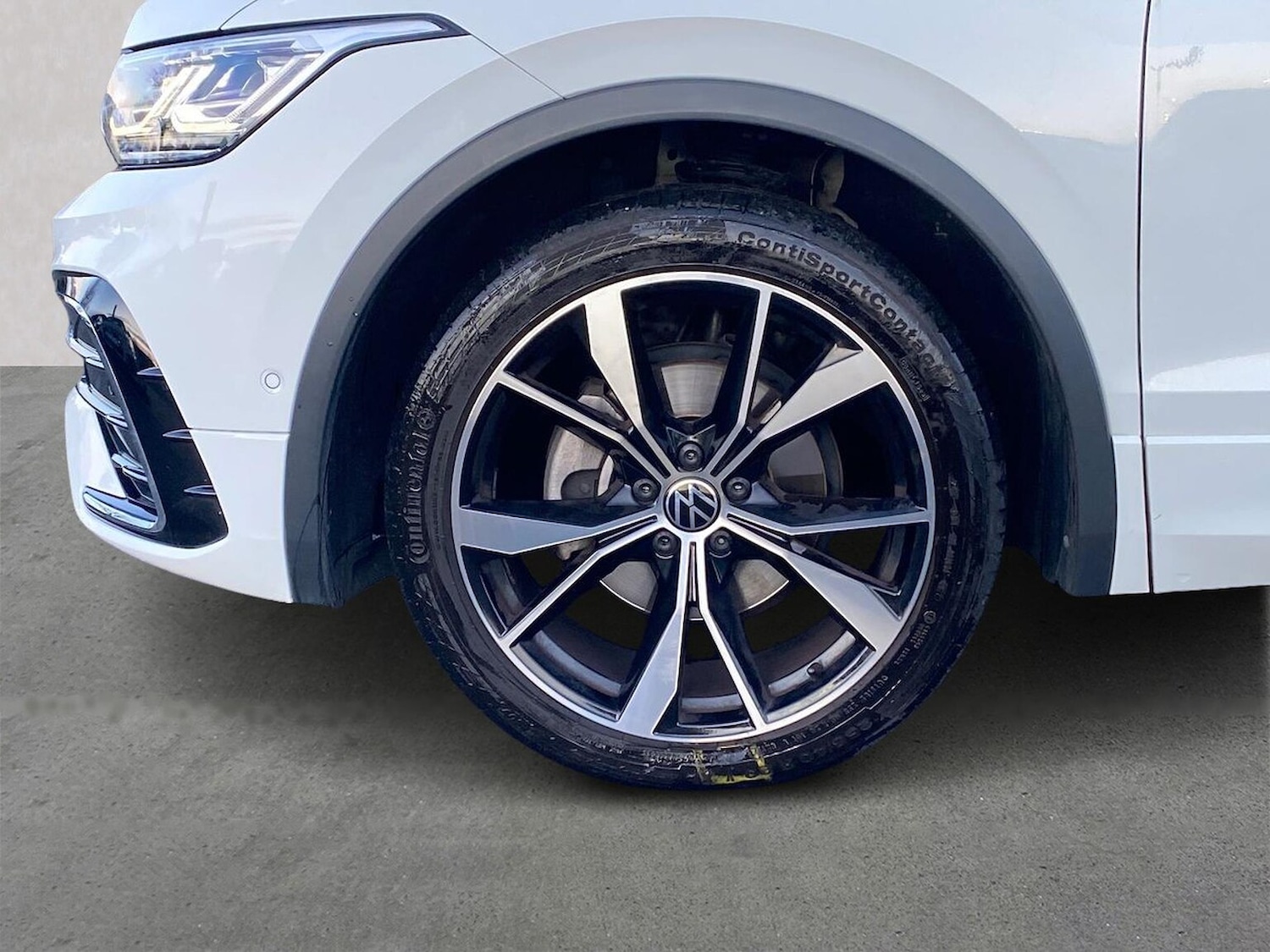 Used Volkswagen Tiguan Allspace 2023 for sale - 76785235: Photo 6