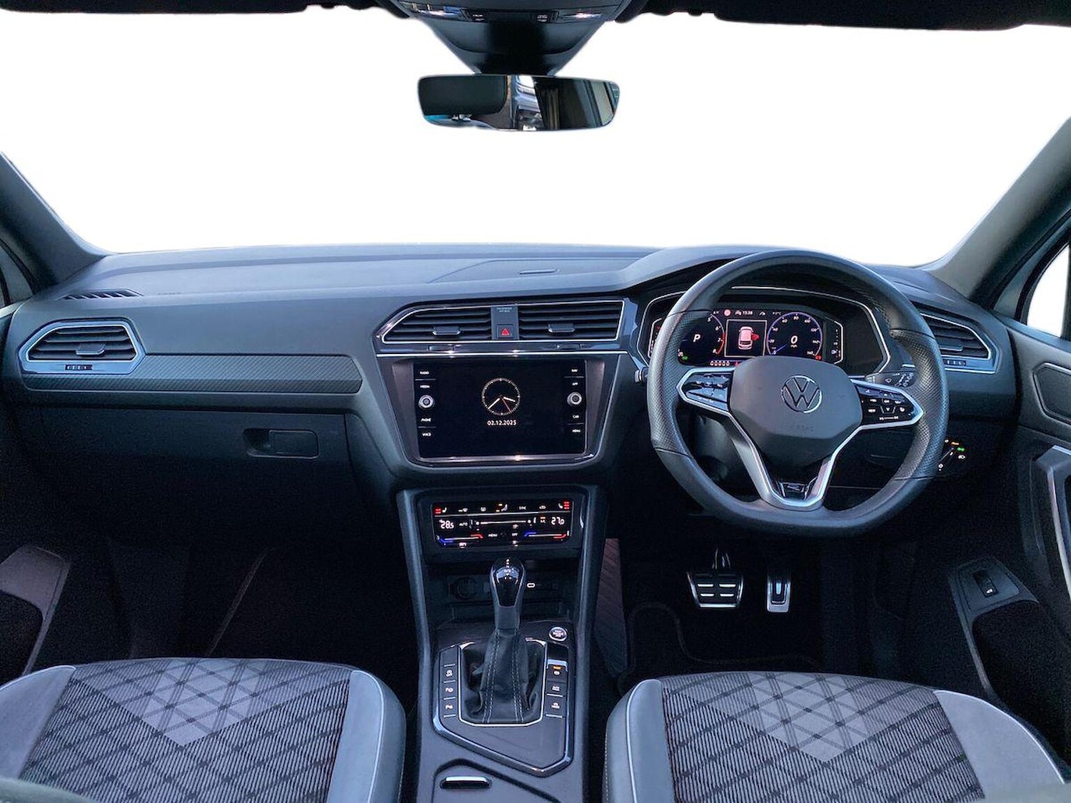 Used Volkswagen Tiguan Allspace 2023 for sale - 76785235: Photo 8