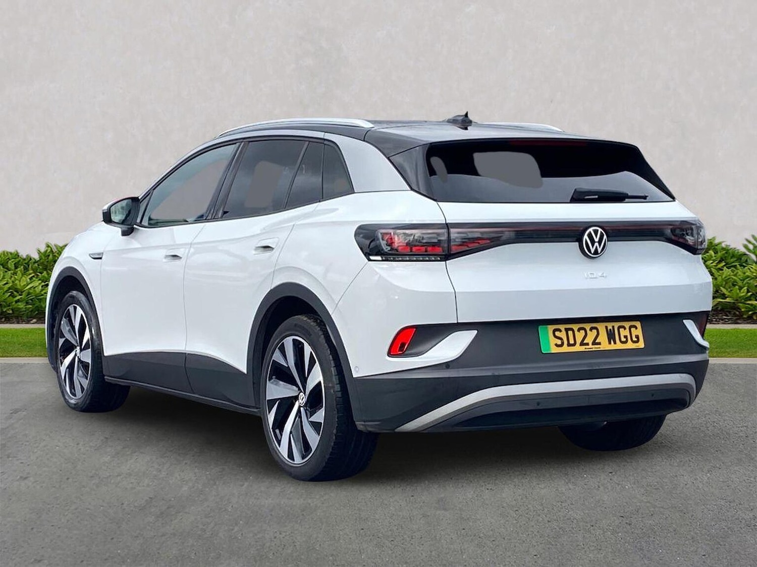 Used Volkswagen ID.4 2022 for sale - 78026114: Photo 2