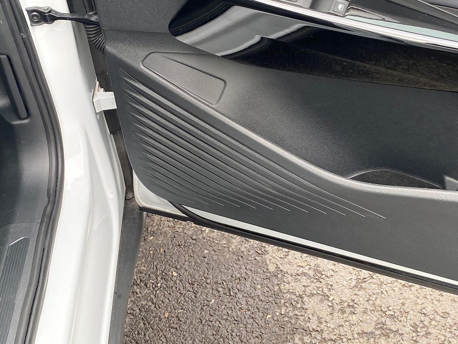 Used Volkswagen ID.4 2022 for sale - 78026114: Photo 30