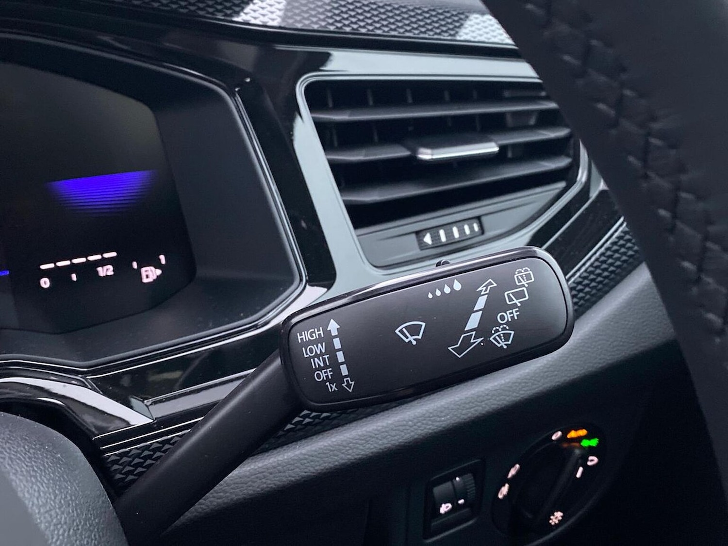 Used Volkswagen Taigo 2026 for sale - 77775150: Photo 26