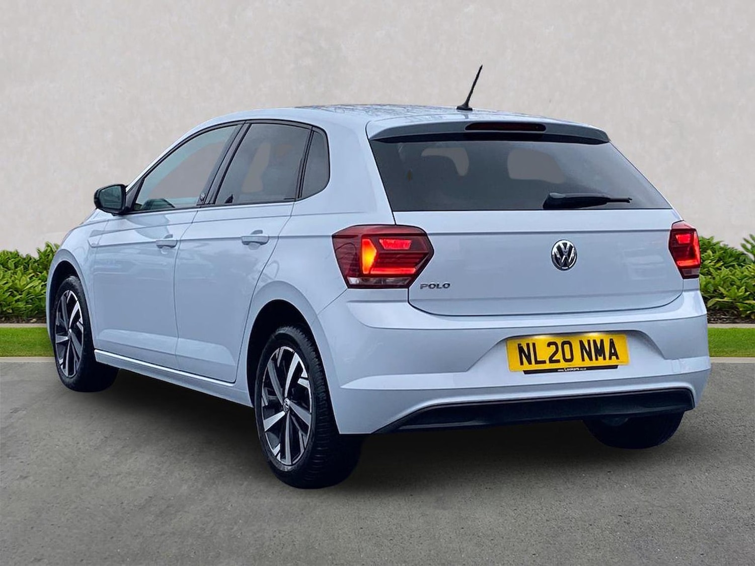 Used Volkswagen Polo 2020 for sale - 77059807: Photo 2