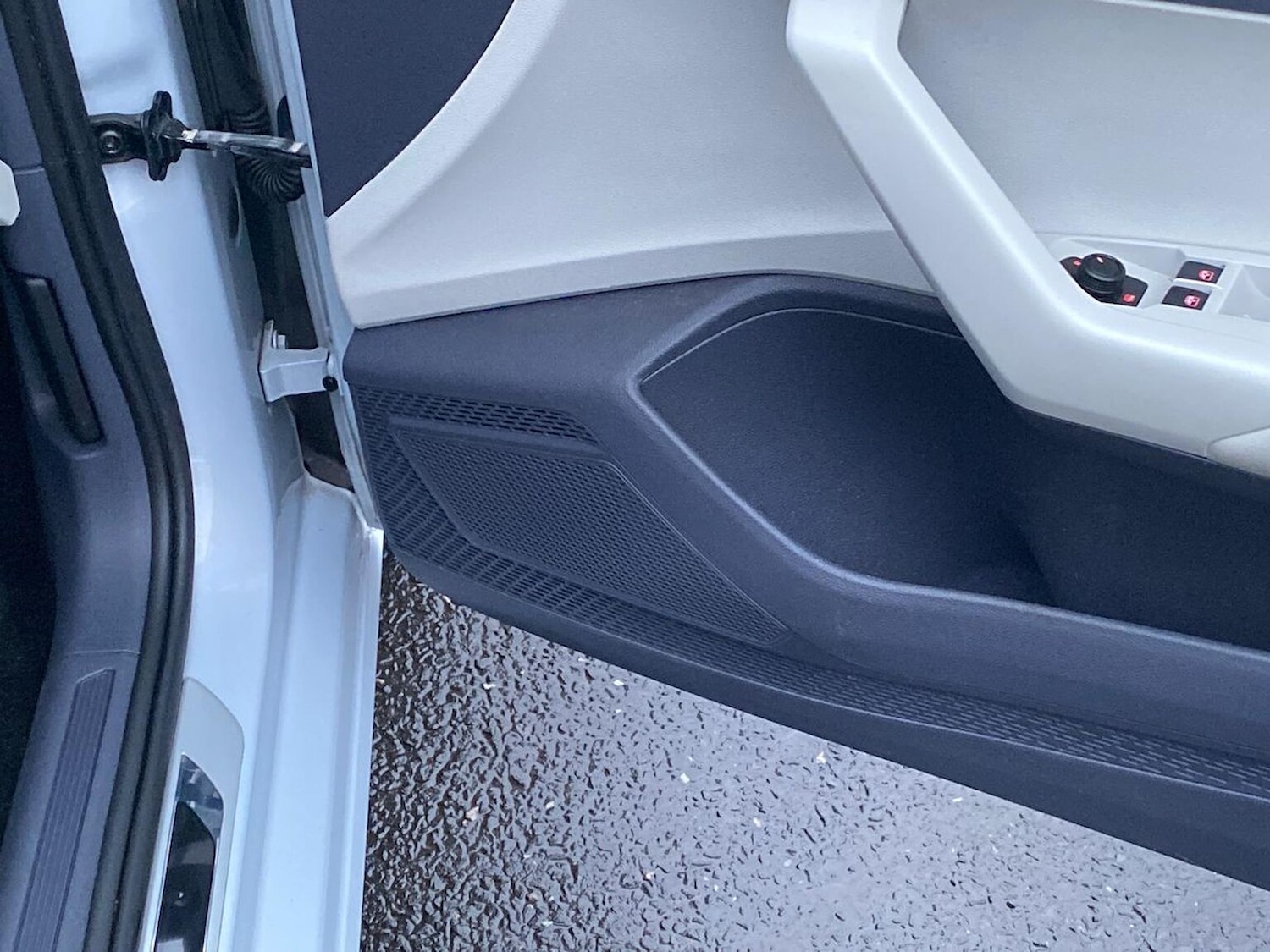 Used Volkswagen Polo 2020 for sale - 77059807: Photo 30