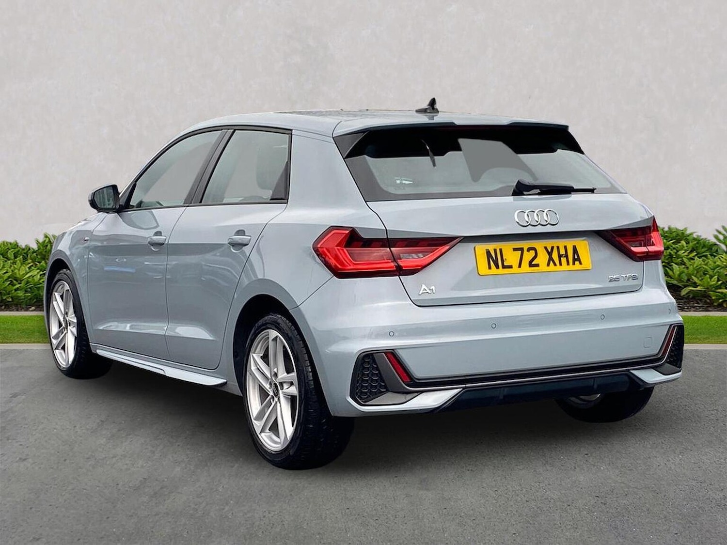 Used Audi A1 2022 for sale - 76588619: Photo 2