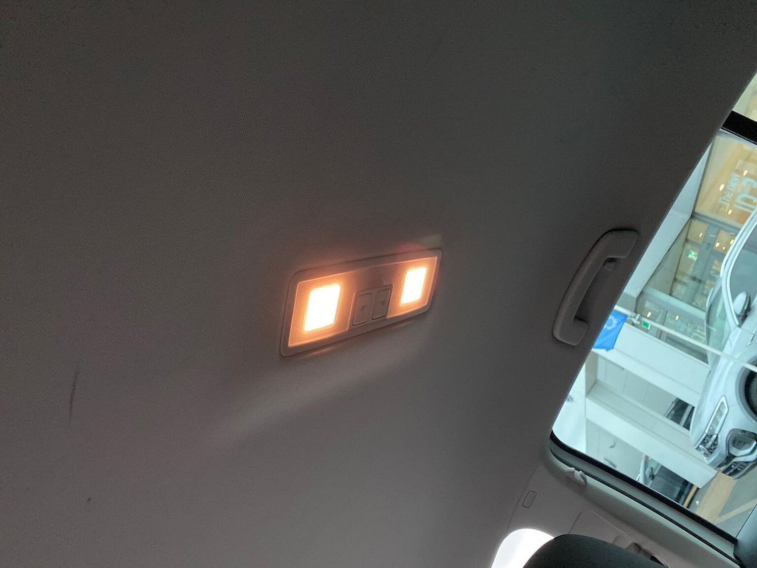 Used Volkswagen Golf 2019 for sale - 77034662: Photo 31