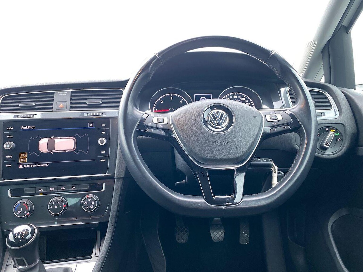 Used Volkswagen Golf 2019 for sale - 77034662: Photo 9