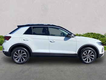 Used Volkswagen T-Roc 2022 for sale - 79596016: Photo
