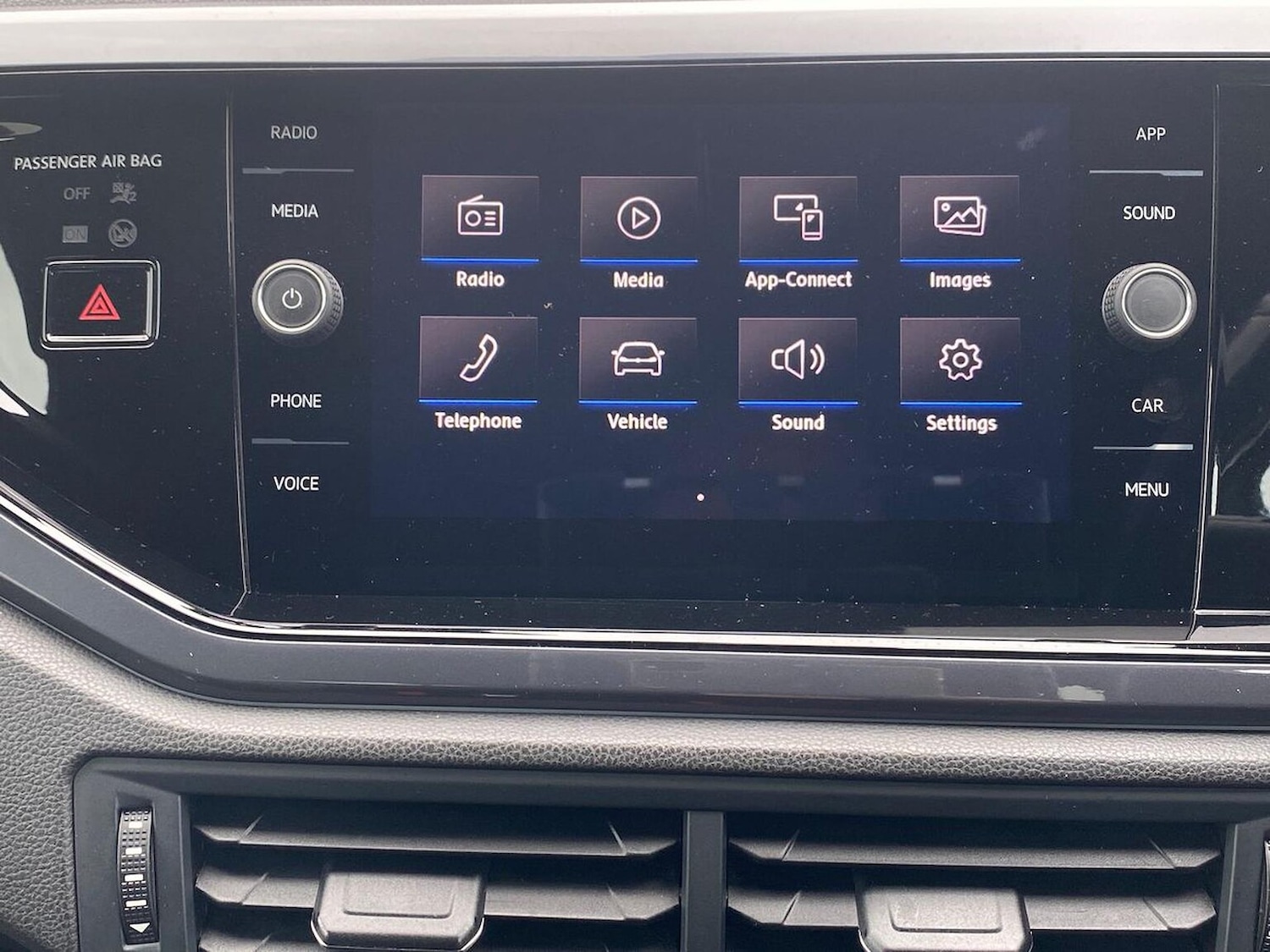 Used Volkswagen Polo 2019 for sale - 76313843: Photo 11