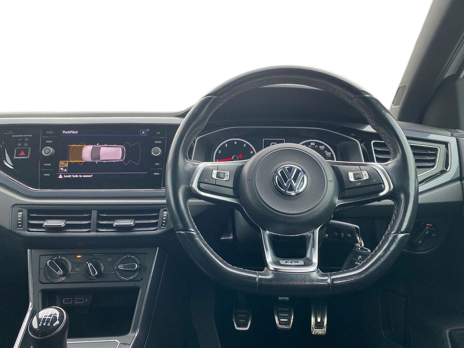Used Volkswagen Polo 2019 for sale - 76313843: Photo 9