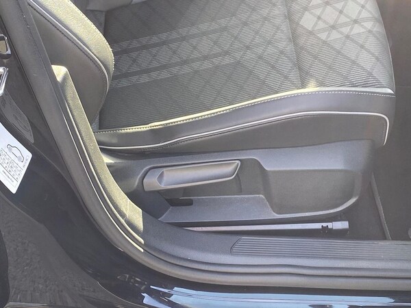Used Volkswagen Golf 2022 for sale - 76225083: Photo 29