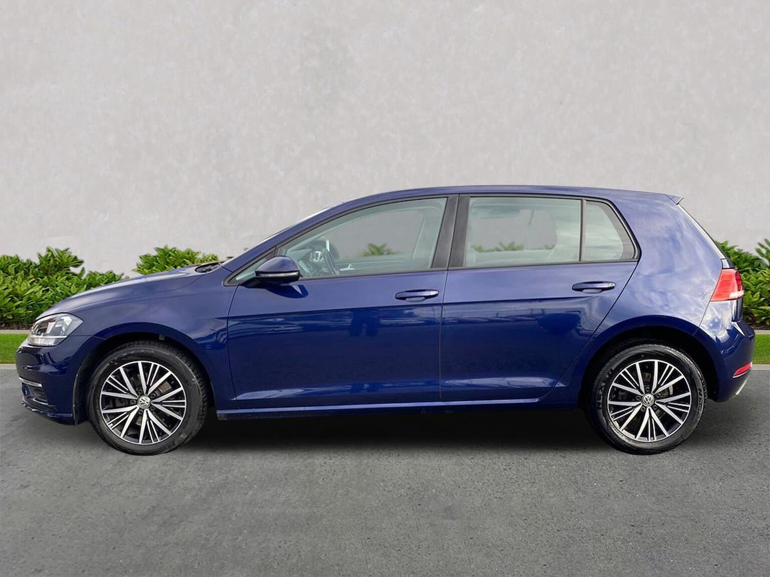 Used Volkswagen Golf 2018 for sale - 76165018: Photo 19